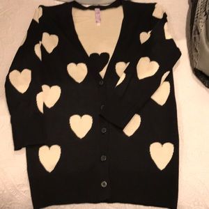 Francesca’s black and beige cardigan